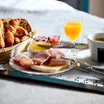 فندق Logis Restaurant De La Poste