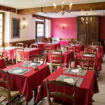 فندق Logis Restaurant De La Poste 3*