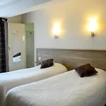 فندق Logis Restaurant De La Poste 3*