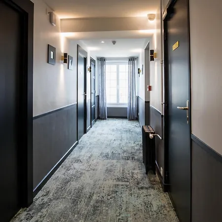 Logis Restaurant De La Poste 3* Le Mêle-sur-Sarthe