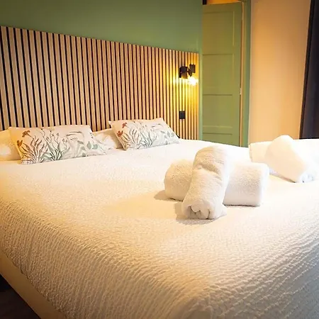 Logis Restaurant De La Poste Hotel 3*
