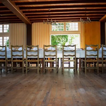 Logis Restaurant De La Poste 3* Le Mele-sur-Sarthe