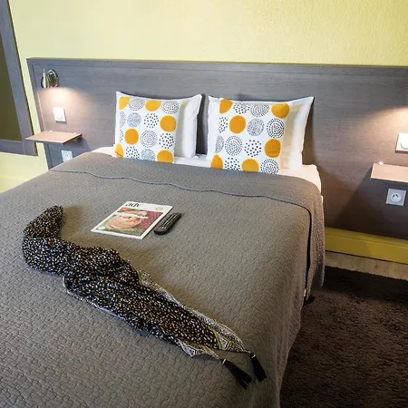 Logis Restaurant De La Poste فندق 3*