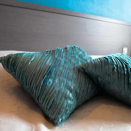 Logis Restaurant De La Poste فندق 3*