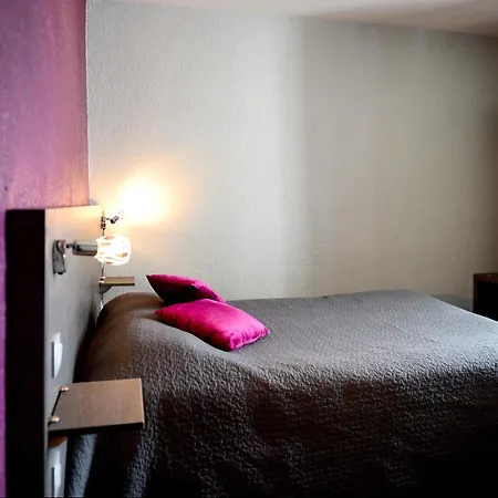 Logis Restaurant De La Poste Hotel