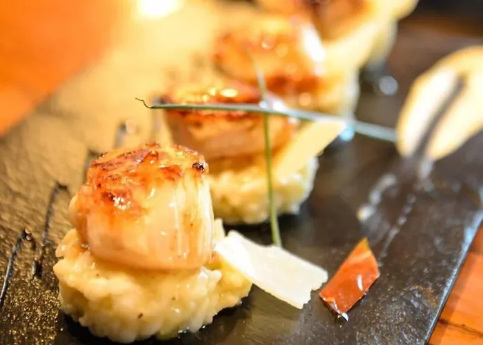 Logis Restaurant De La Poste Le Mêle-sur-Sarthe