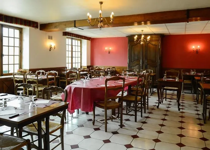 酒店 Logis Restaurant De La Poste 3*